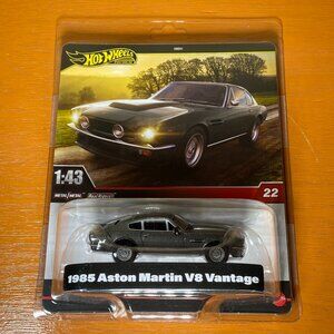 Hot Wheels Premium 1:43 Scale | 1985 Aston Martin V8 Vantage